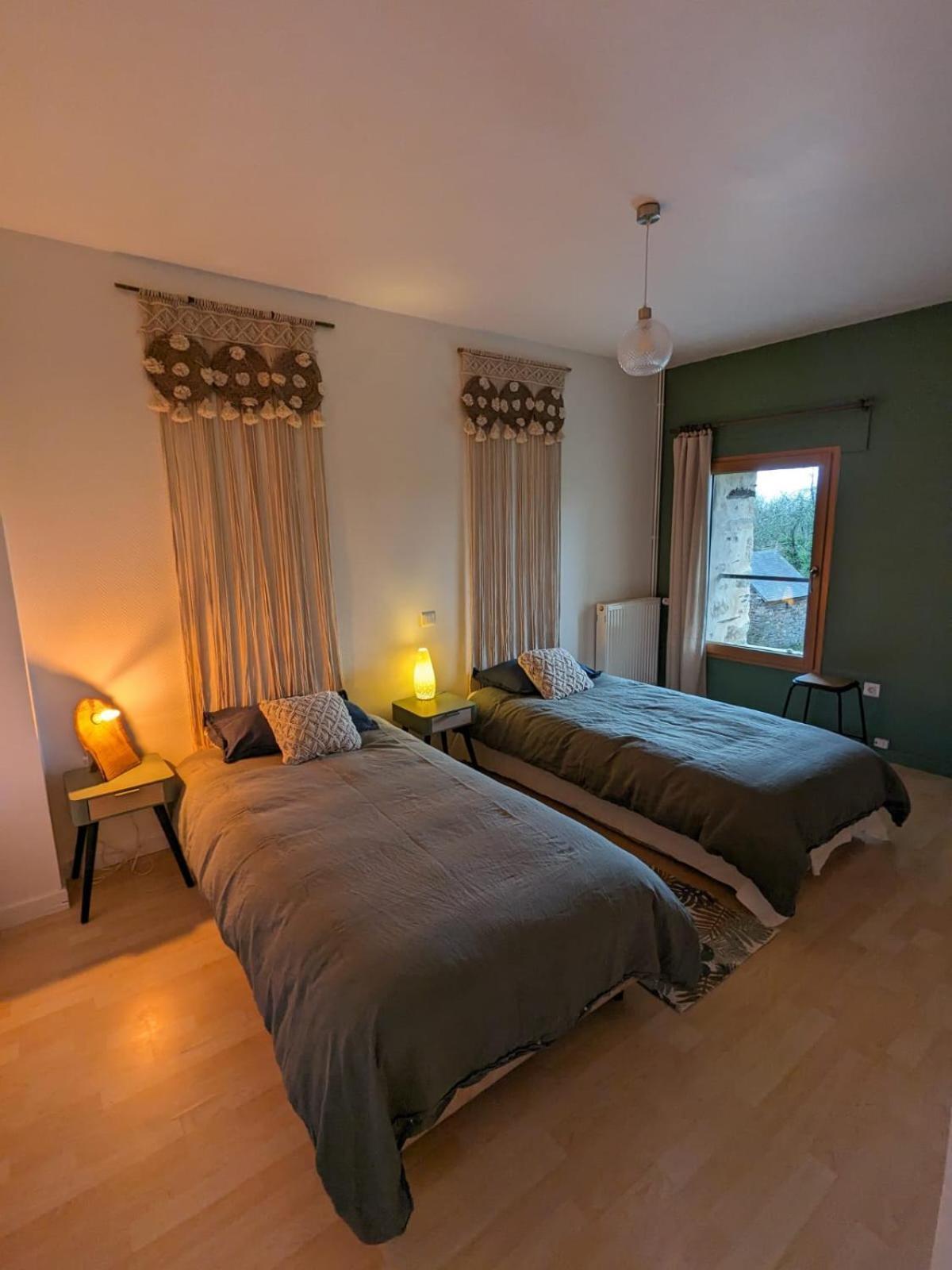 Ecolodge La Belle Verte Saint-M'herve Экстерьер фото