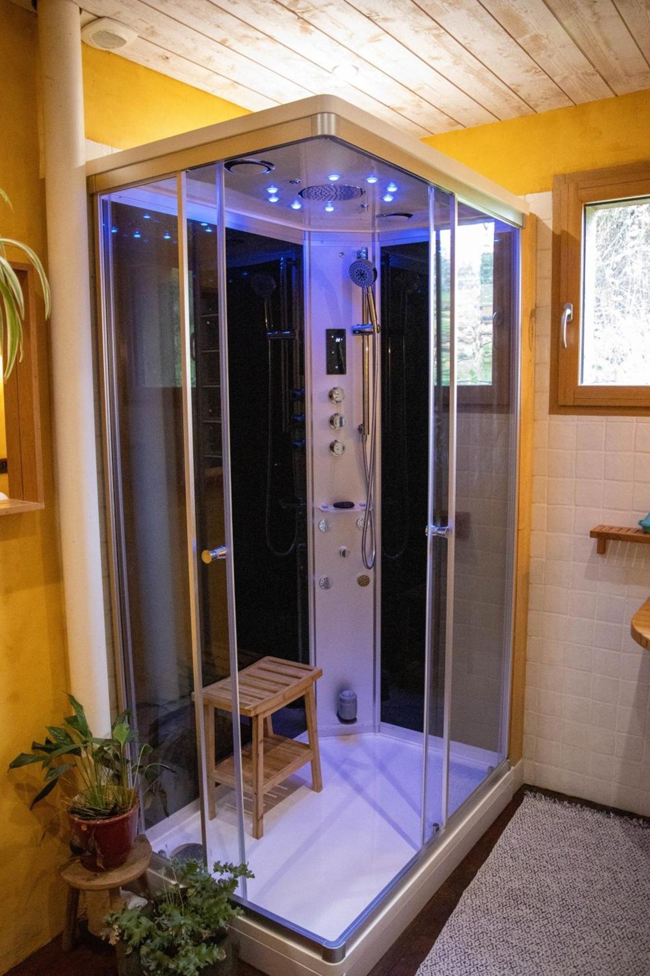 Ecolodge La Belle Verte Saint-M'herve Экстерьер фото